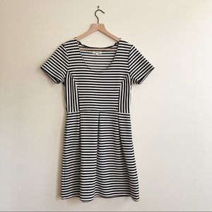 NWOT Madewell “Bistro” Dress